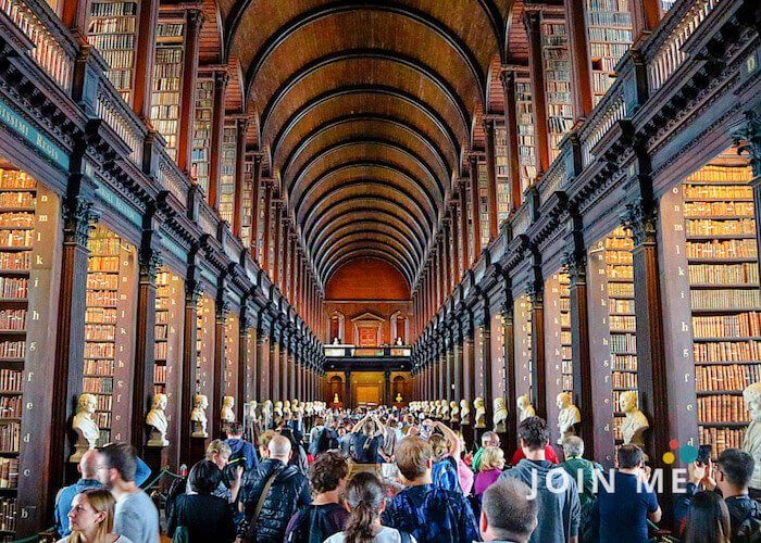 三一学院图书馆Library of Trinity College Dublin